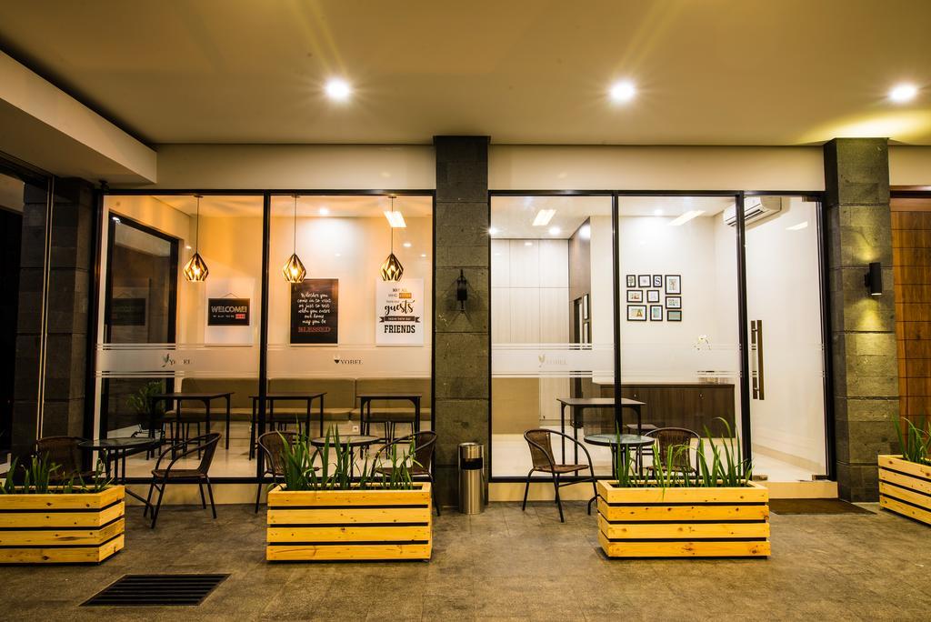 Yobel Hotel Yogyakarta Exterior foto